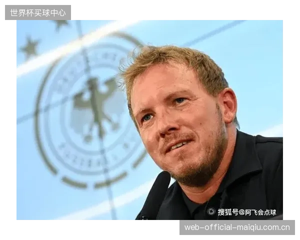 美国队作为东道主虽有优势，但近期热身赛暴露的防守问题或在小组赛中被放大。